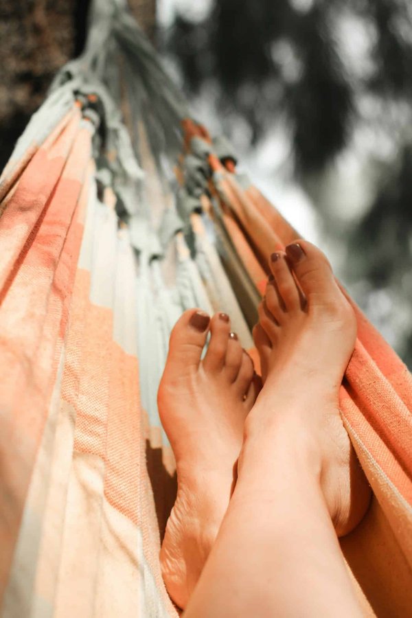 Comment choisir un hamac de camping adapté pour les conditions humides?